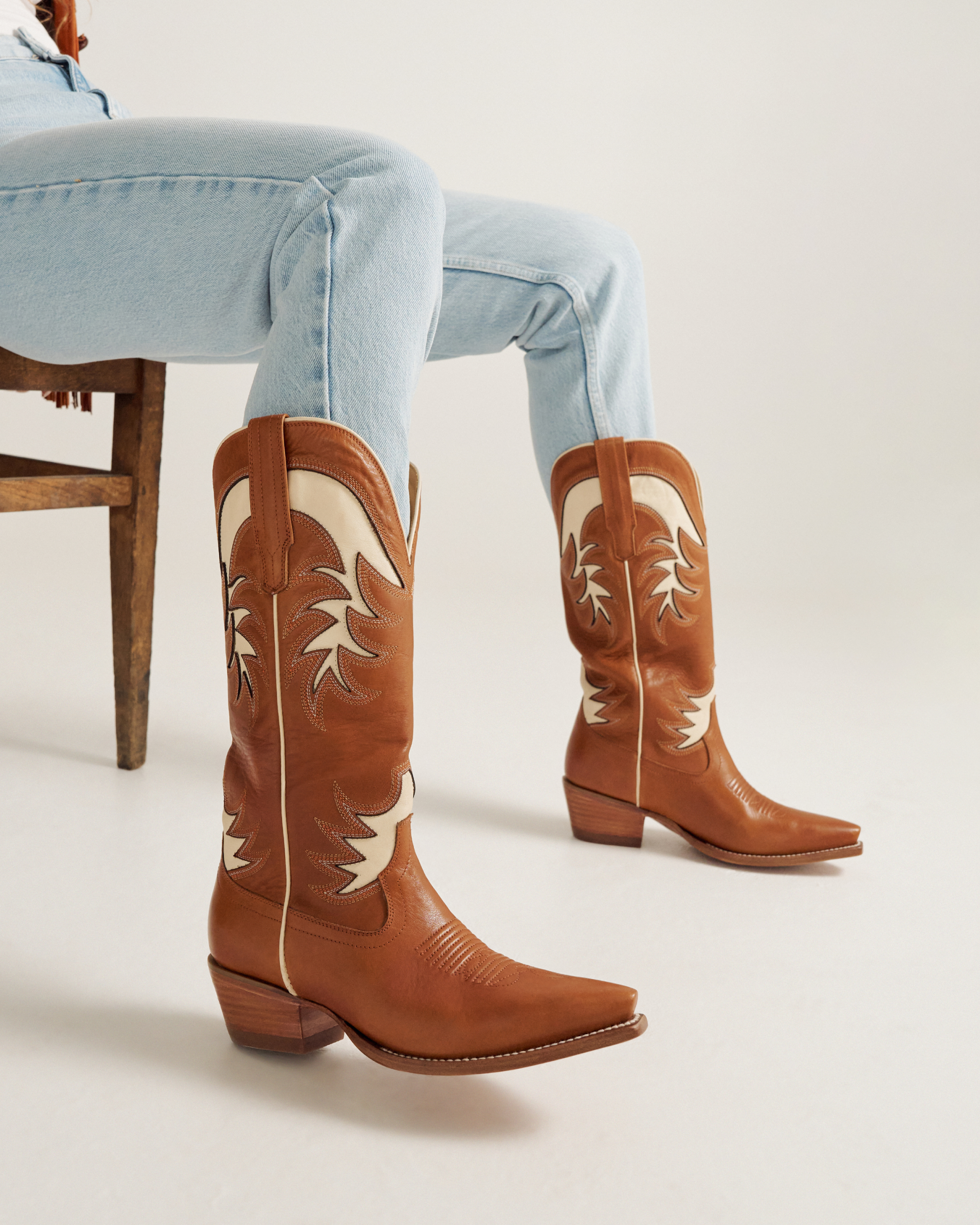 The Annie - Pecan Bone Cowhide