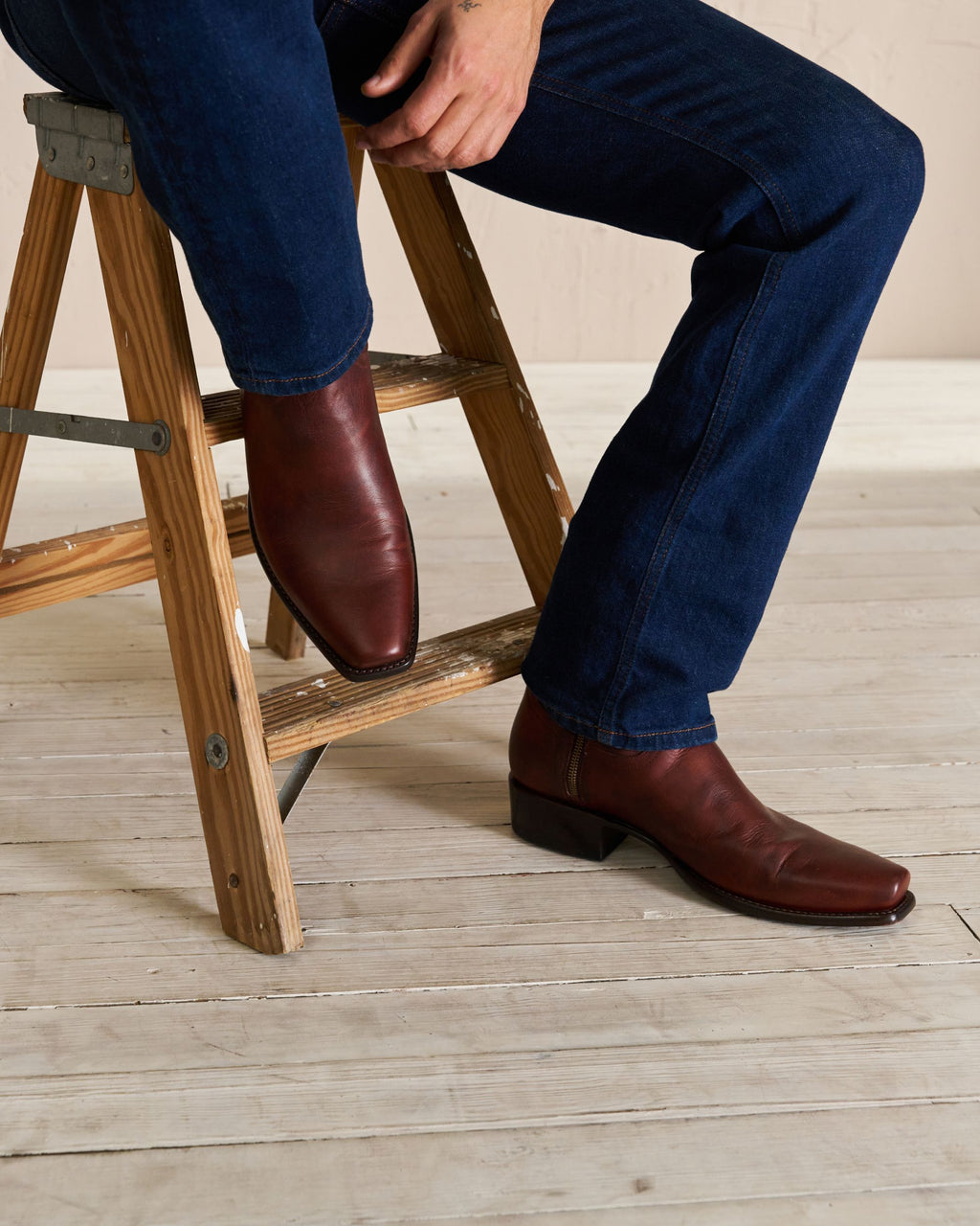 The Jack - Cognac Cowhide
