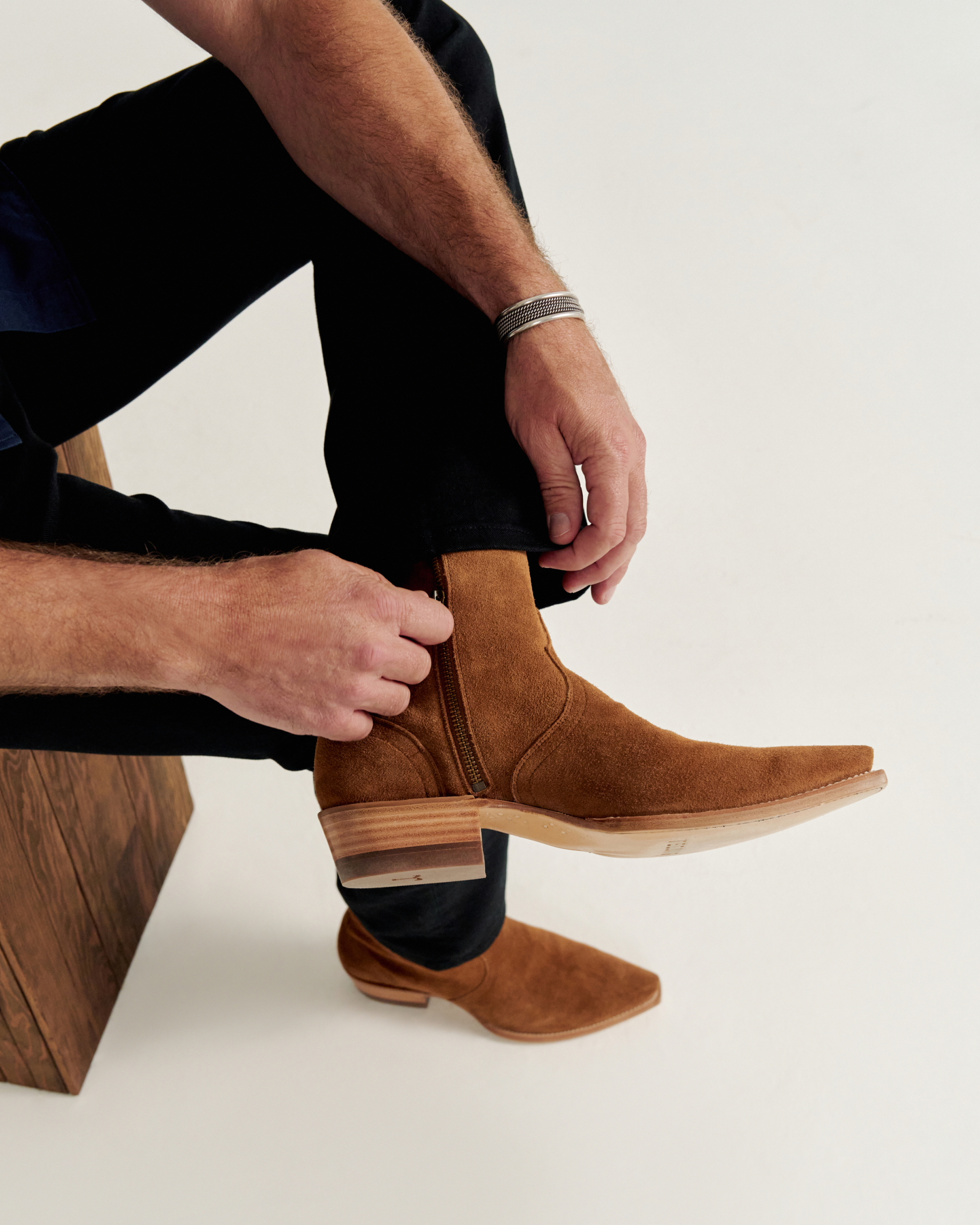 The Blaze - Honey Deerskin Roughout