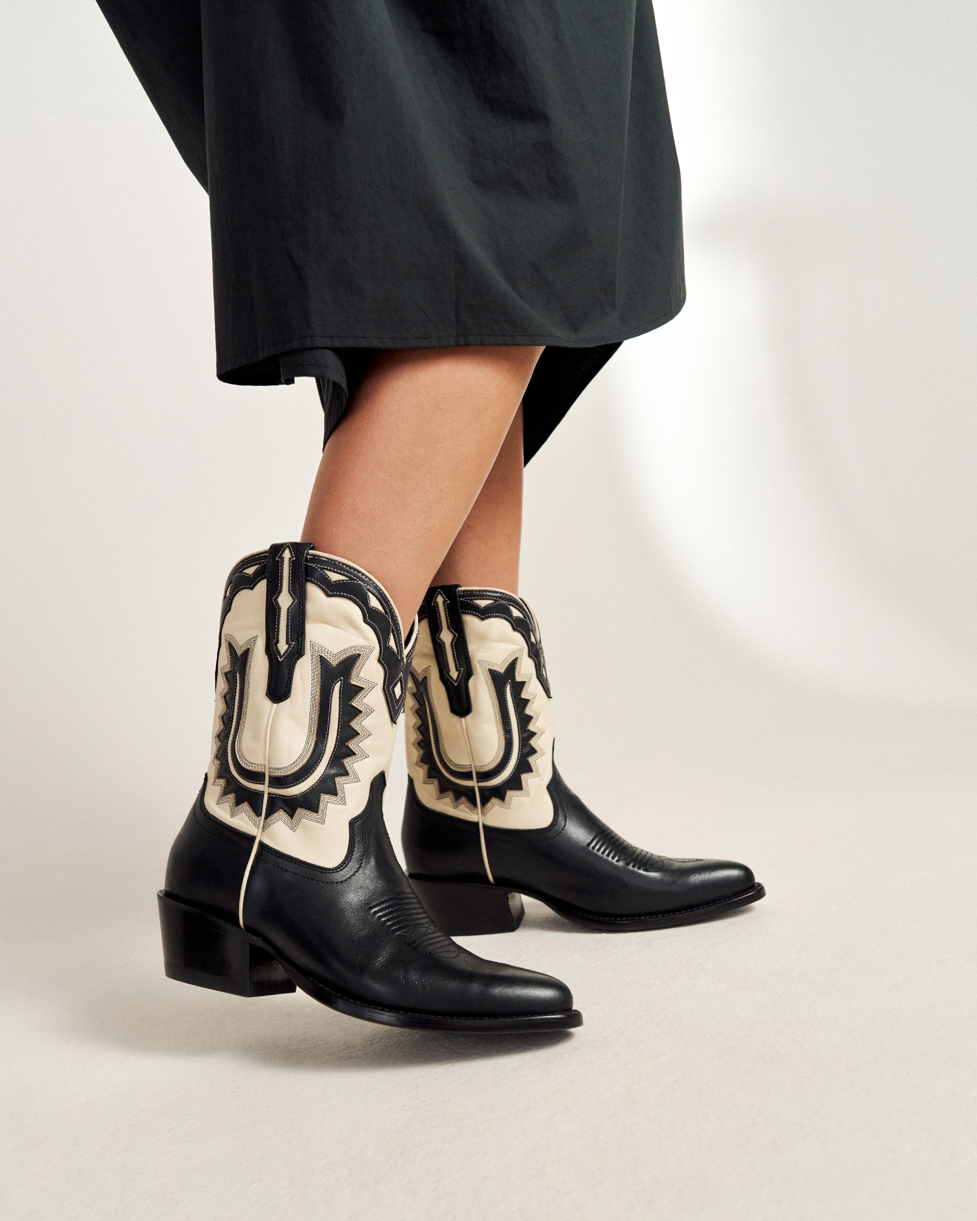 The Jolene - Midnight Bone Cowhide