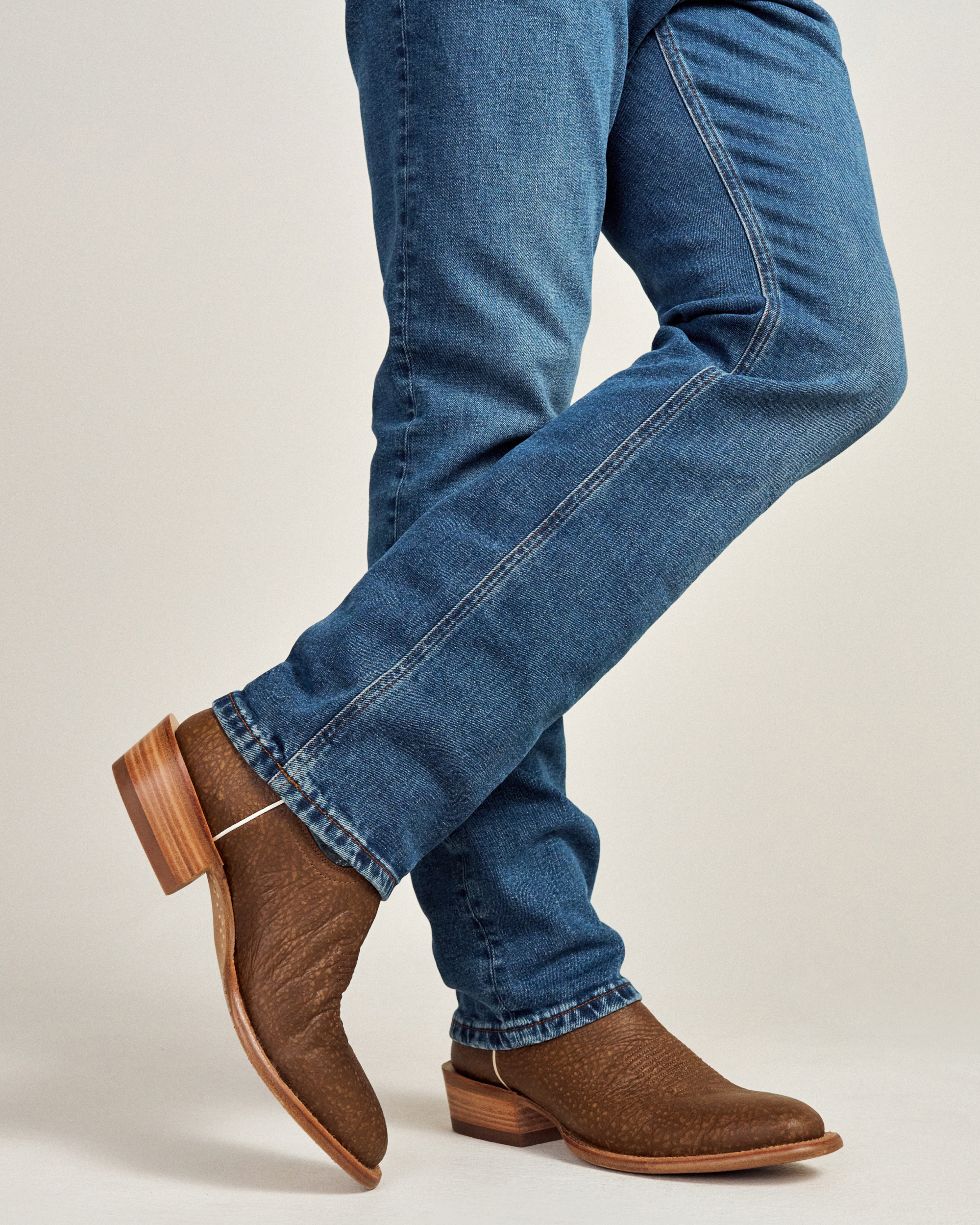 The Prescott - Chestnut Blue Bullhide