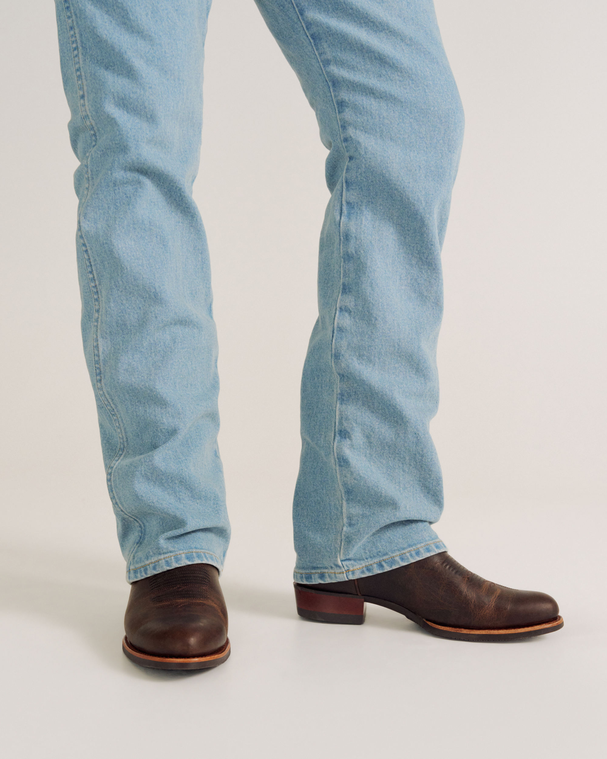 The Buck - Molasses Cowhide