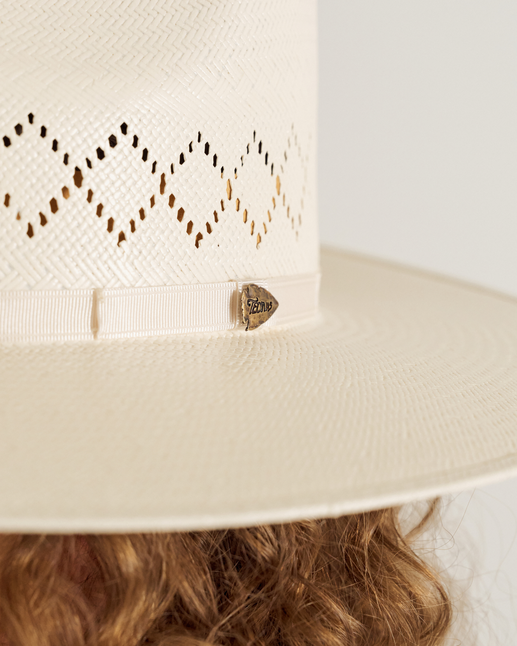 The Belle Straw Cowgirl Hat - Natural Straw