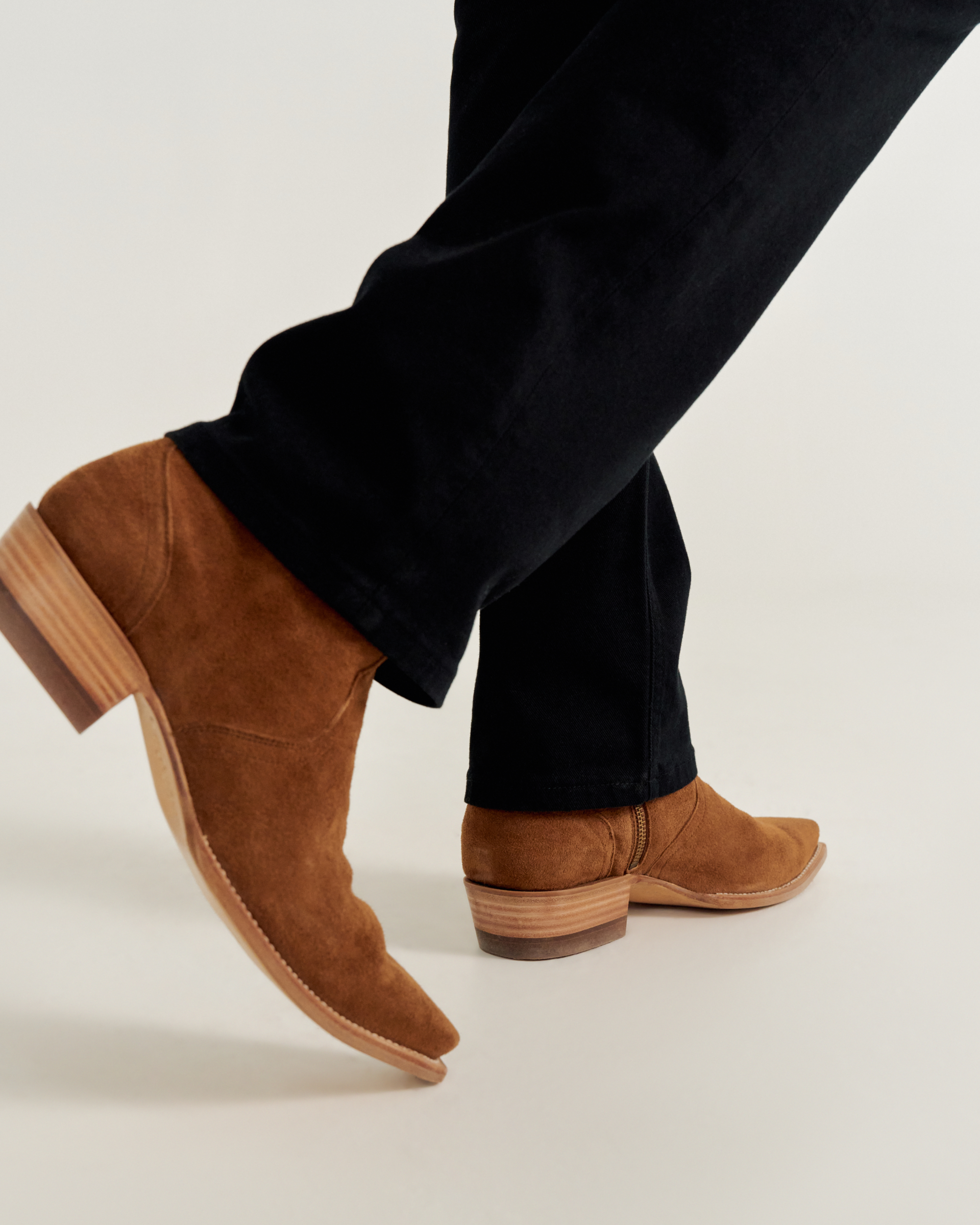 The Blaze - Honey Deerskin Roughout