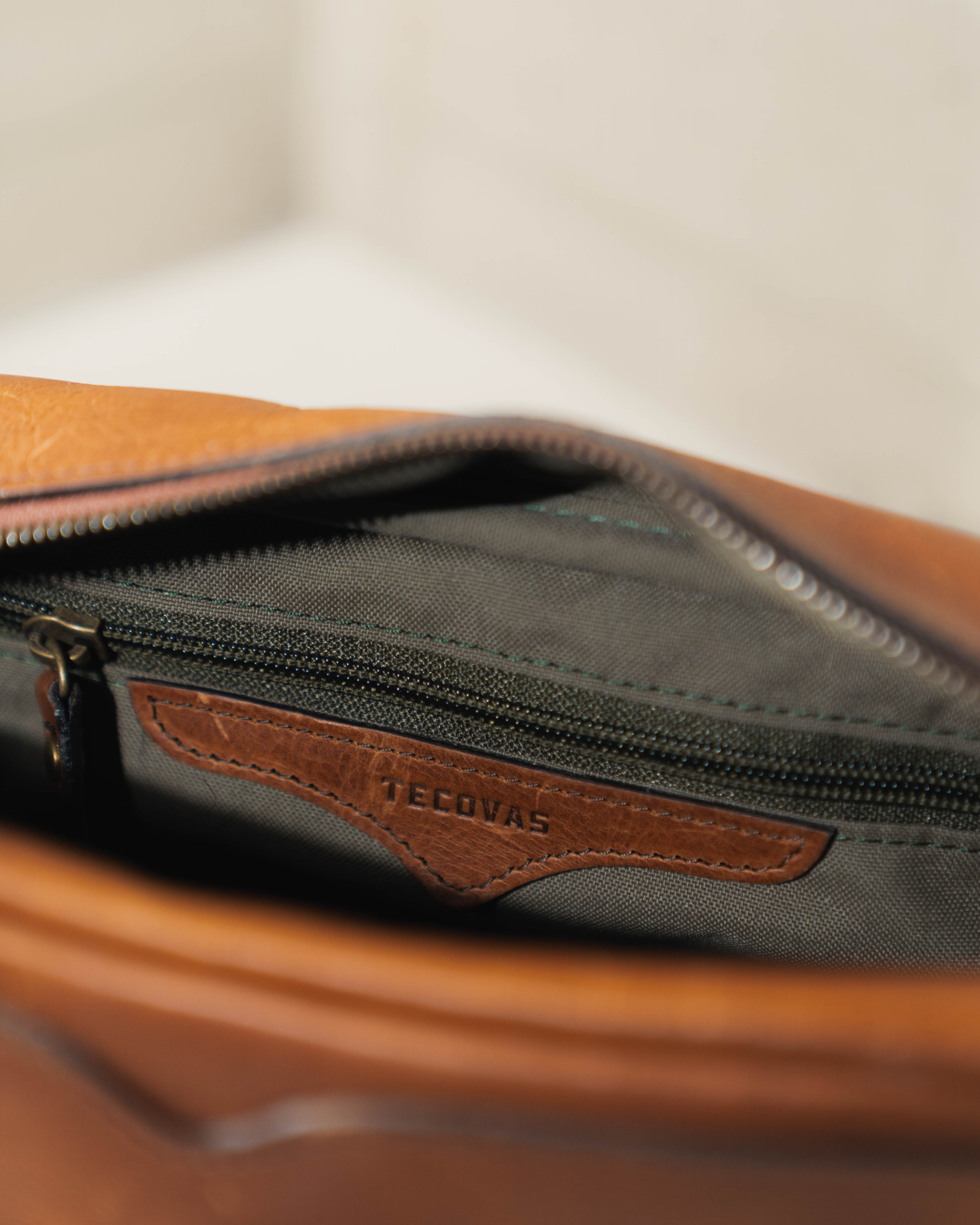 Bartlett Travel Kit - Cognac Cowhide