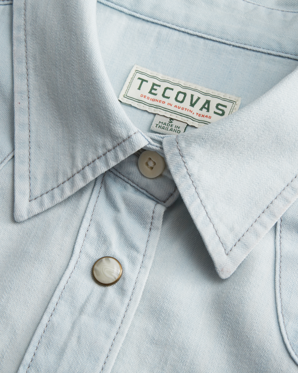 Women's Denim Pearl Snap - Light Wash Denim