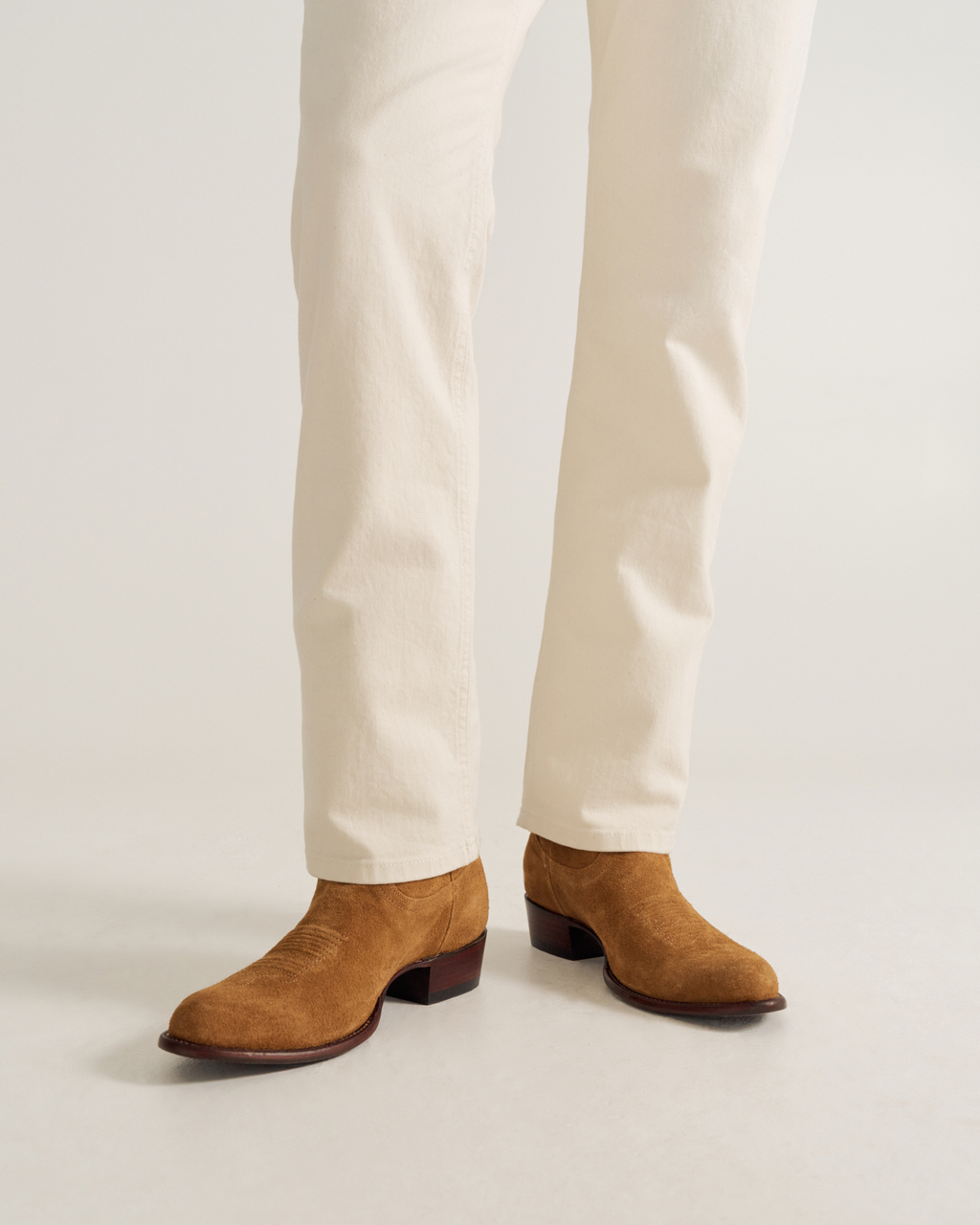 The Johnny - Honey Suede