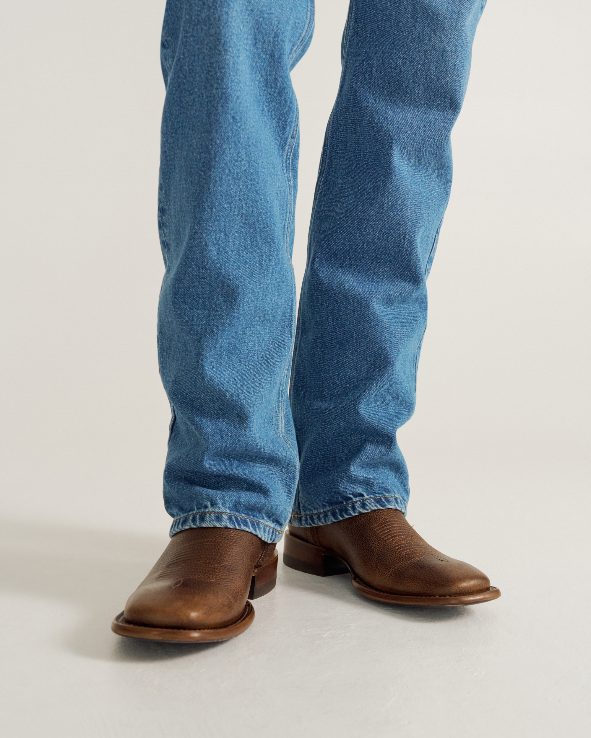 The Doc - Dark Chestnut Coffee Bison