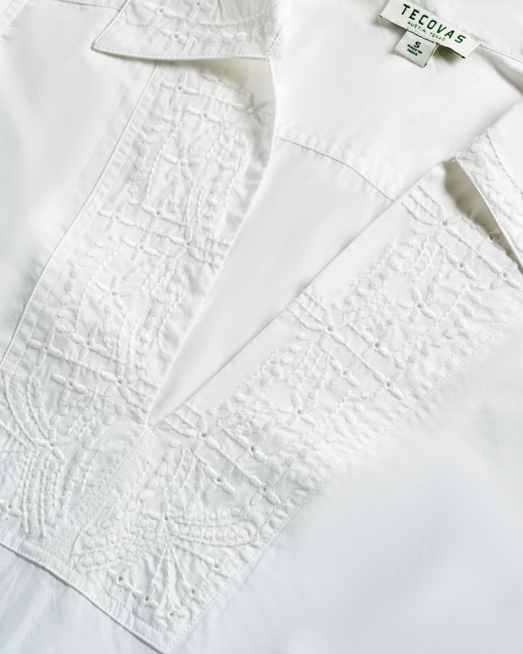 Women's Long Sleeve Embroidered Cotton Popover Top - White Cotton