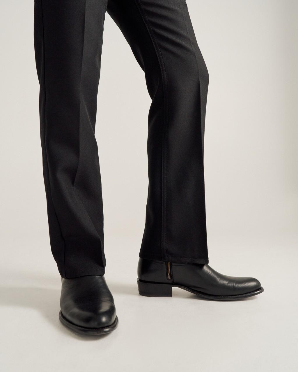 The Dean - Midnight Cowhide