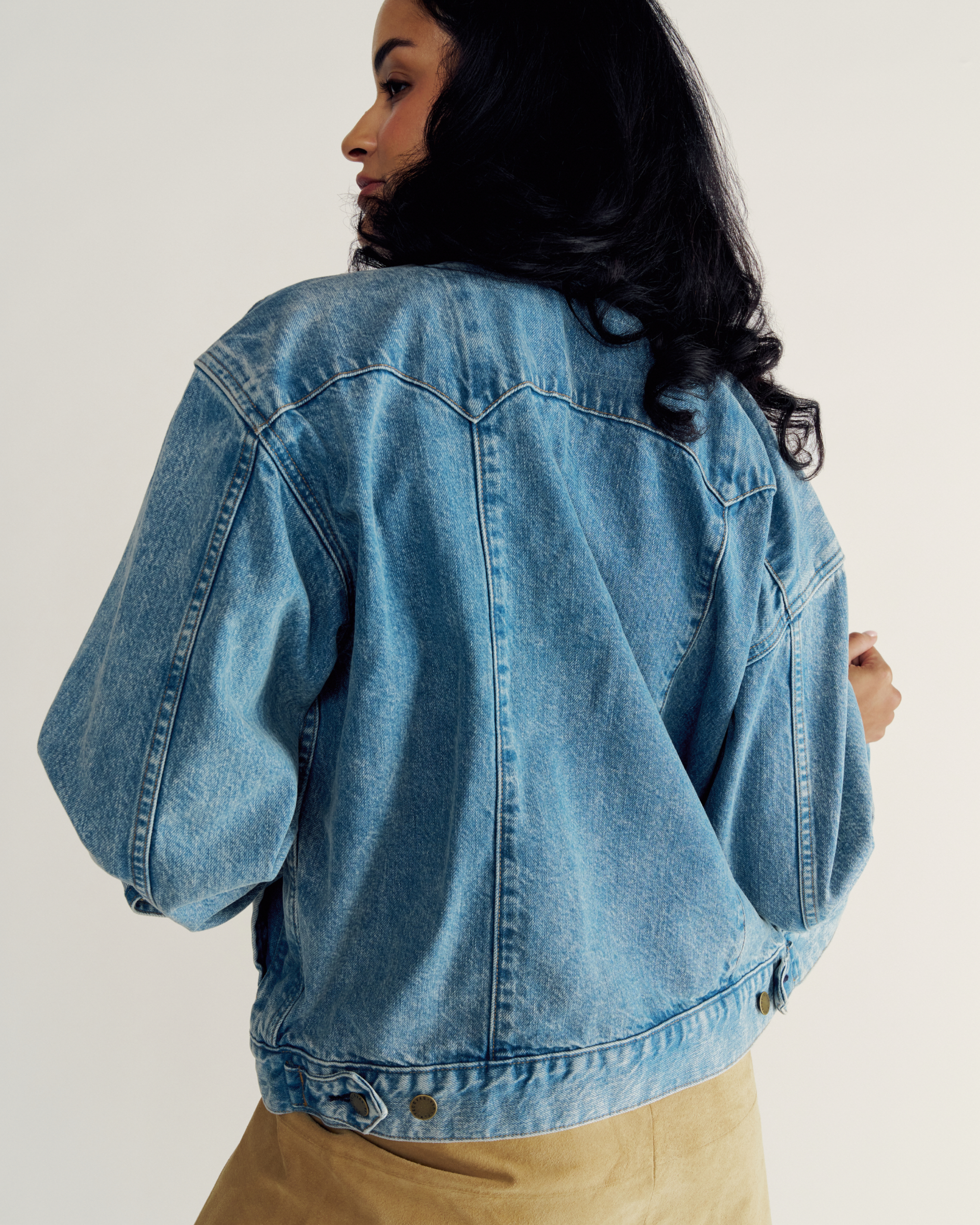 Women's Denim Trucker Jacket - Medium Wash Denim