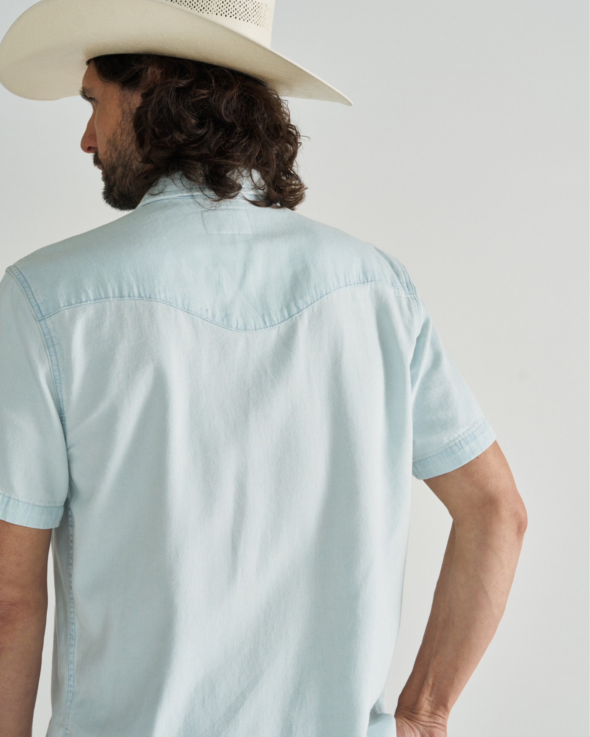 Men's Denim Short Sleeve Pearl Snap - Ultra Light Denim