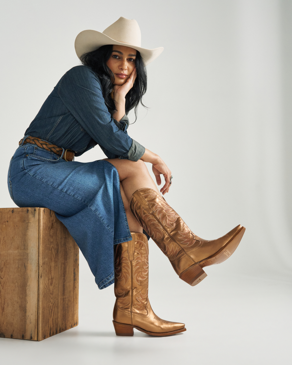 The Annie - Copper Cowhide