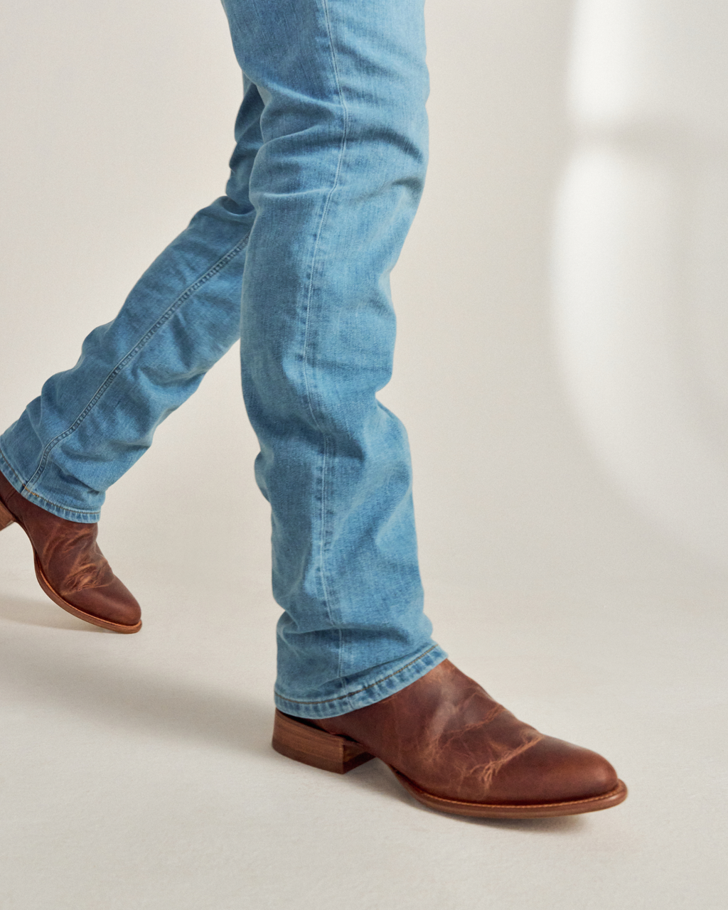 The Earl - Ginger Roughout
