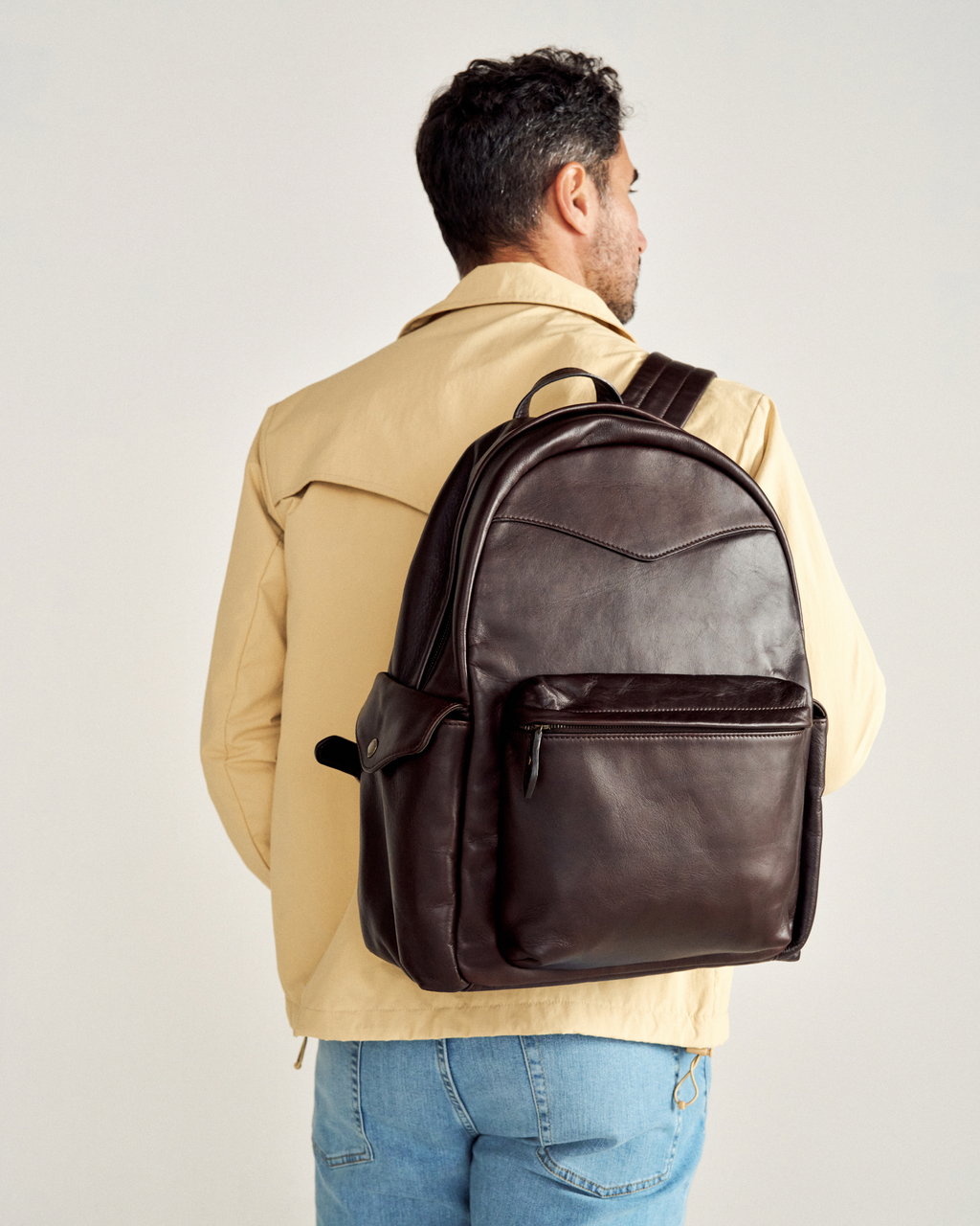 Men's Leather Backpack - Dark Brown Cowhide