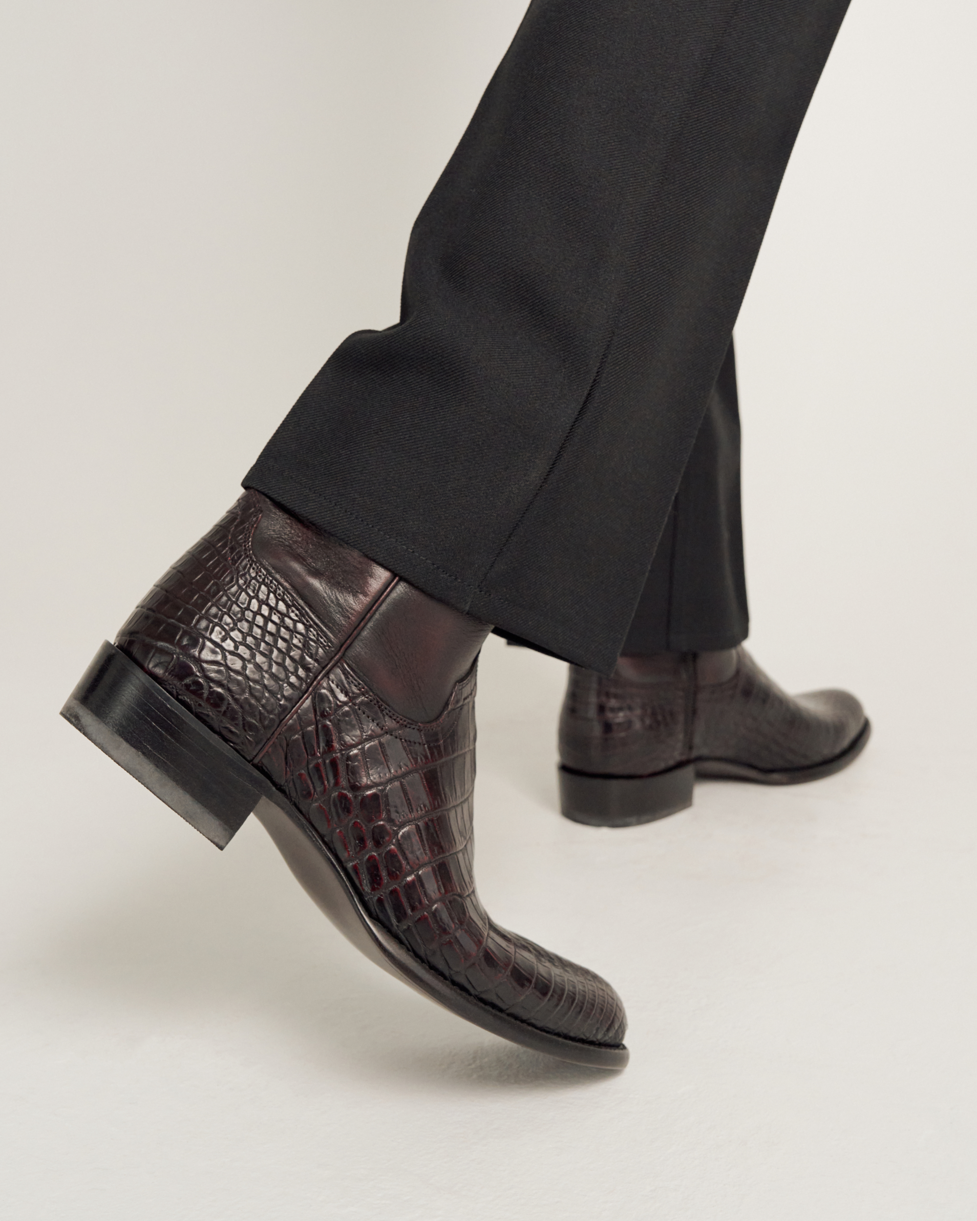 The Dean - Black Cherry Crocodile