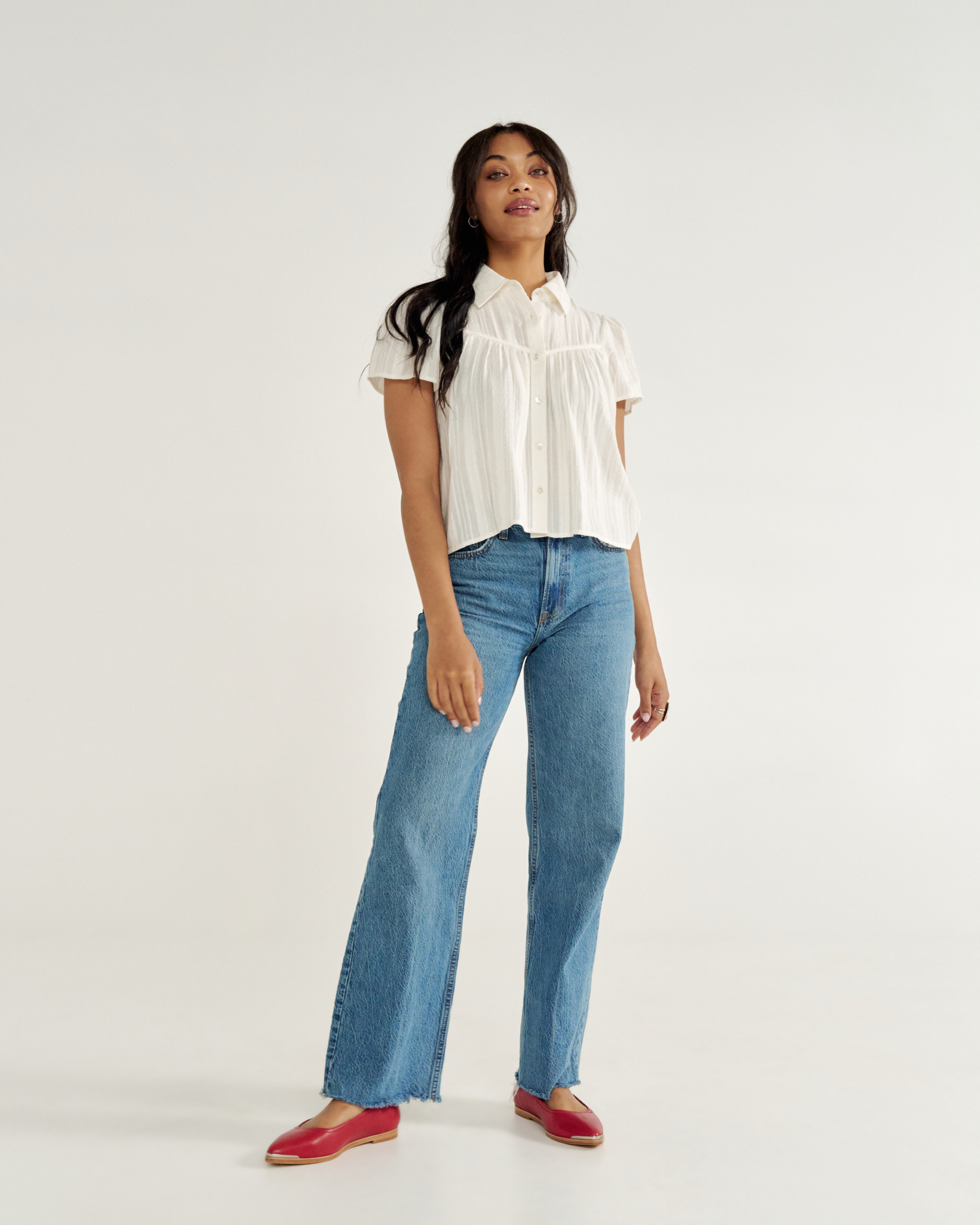 Women's Short Sleeve Button-Front Gathered Top - White Cotton