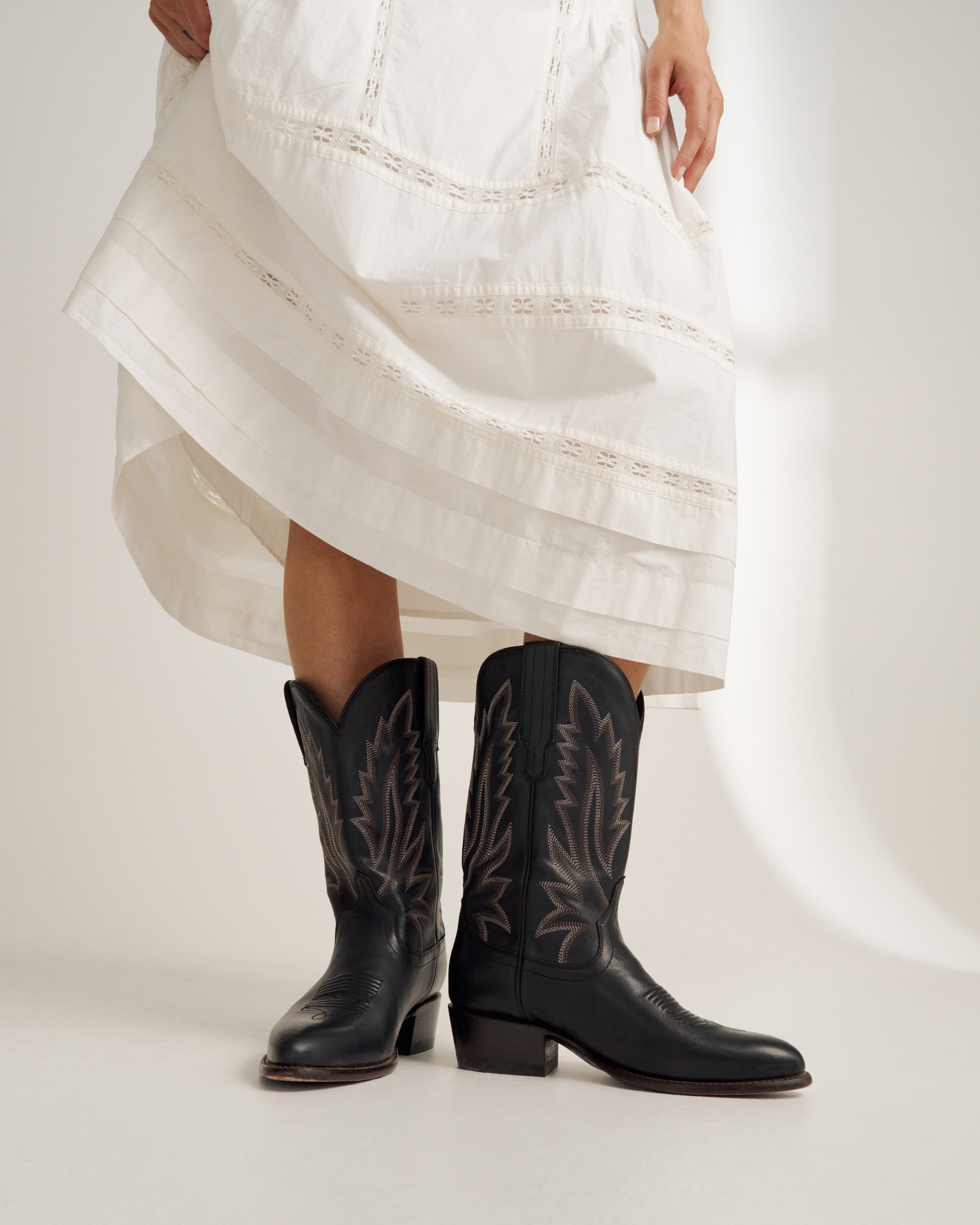 The Jamie - Midnight Cowhide