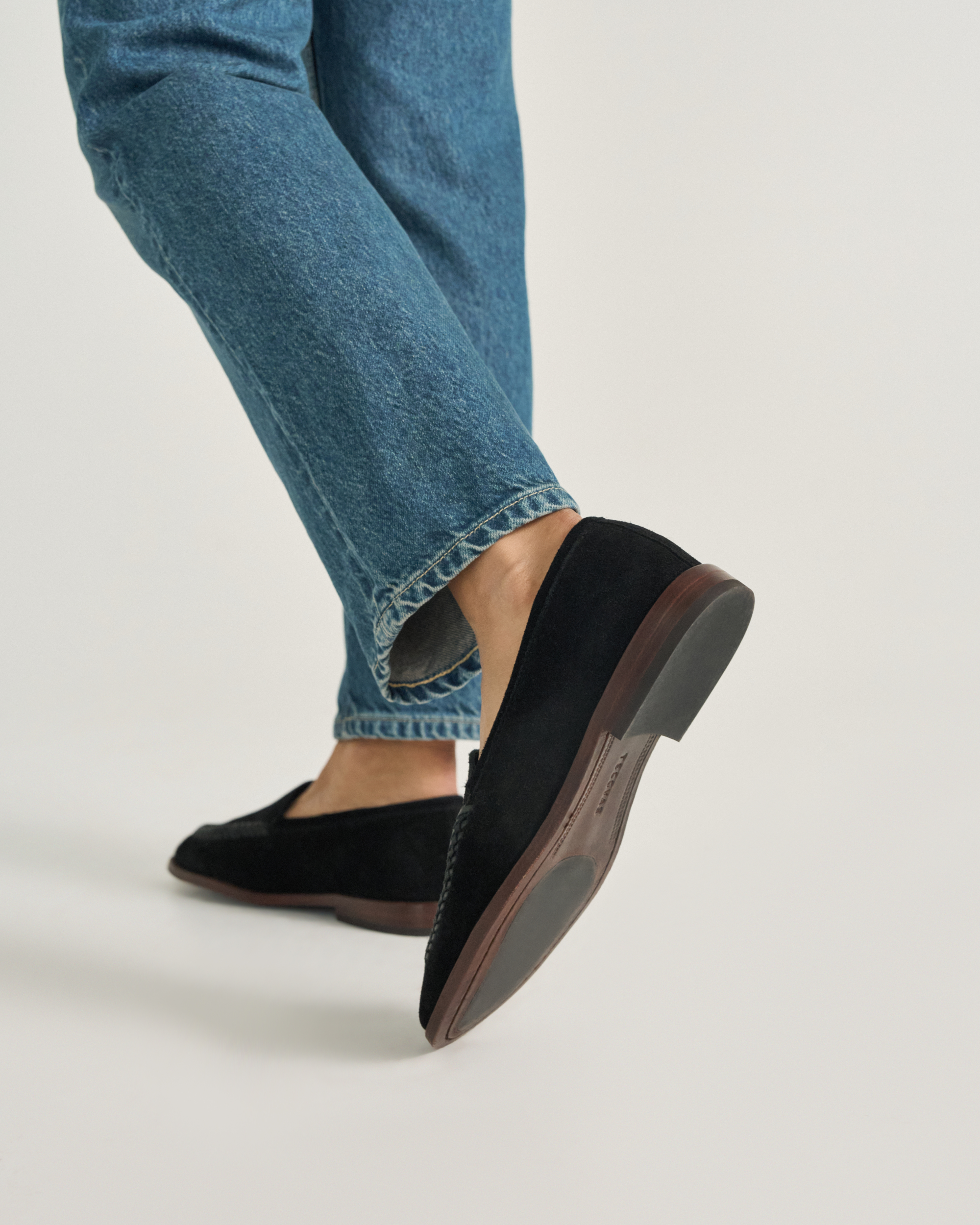 The Claire Braid - Midnight Suede