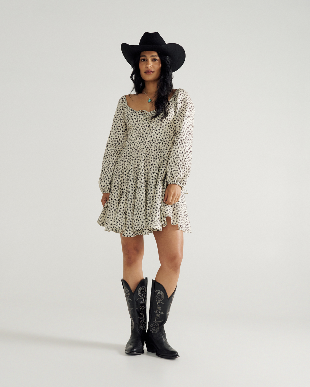 Women's Long Sleeve Mini Dress - Cream Black Cotton Blend