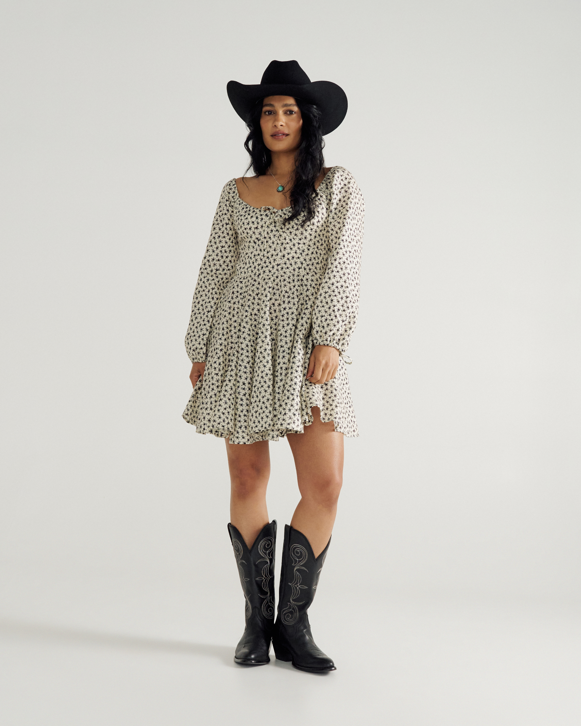 Women's Long Sleeve Mini Dress - Cream Black Cotton Blend