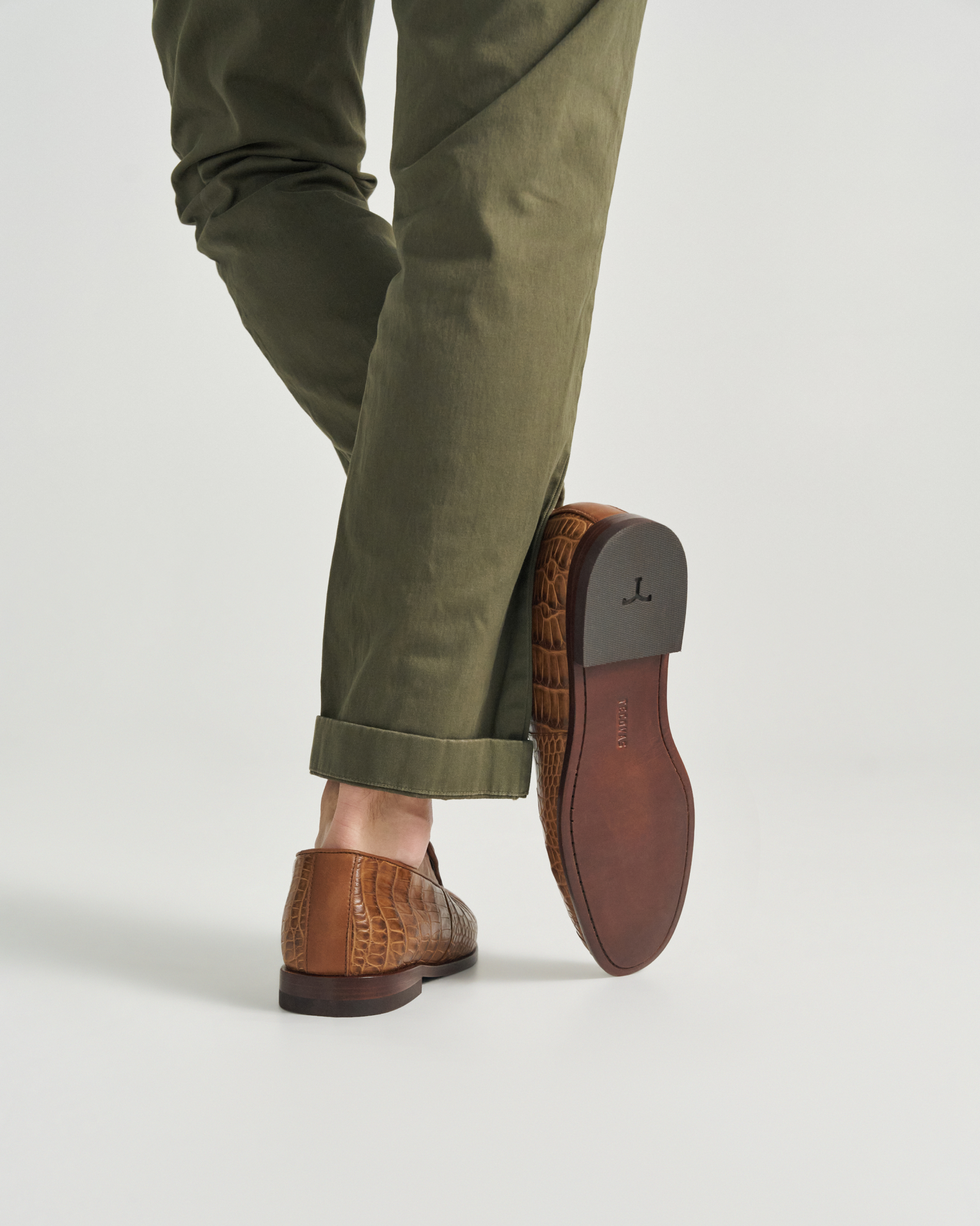 The Bennett - Saddle Alligator