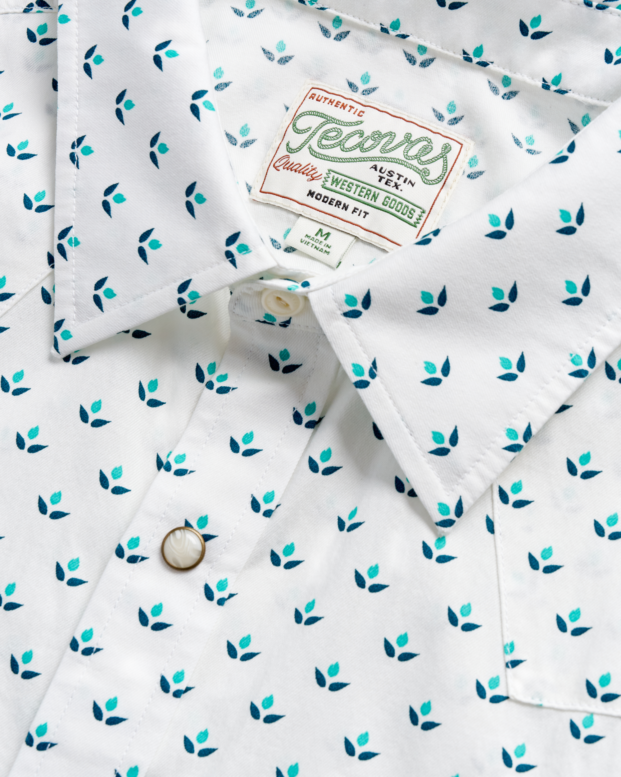 Men's Sawtooth Short Sleeve Pearl Snap - White Blue Cotton