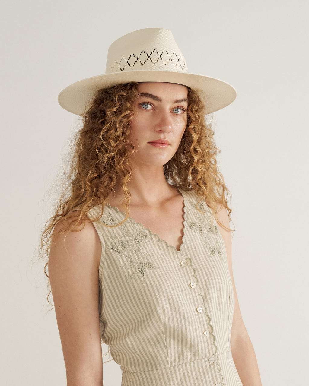 The Belle Straw Cowgirl Hat - Natural Straw