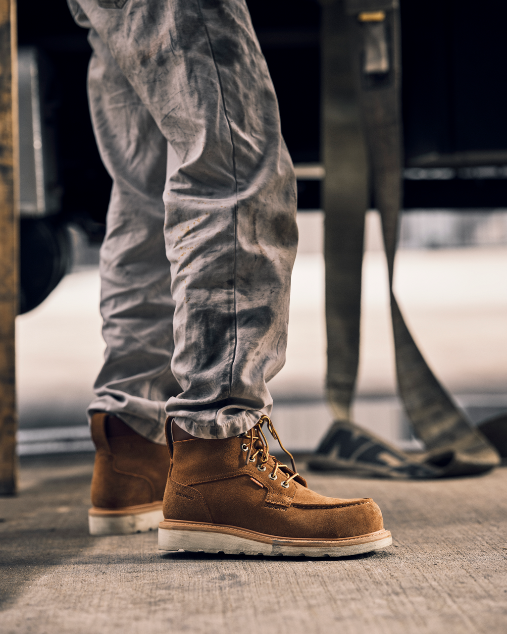 LongHaul Waterproof Moc Composite Toe Work Boot - Cashew Roughout