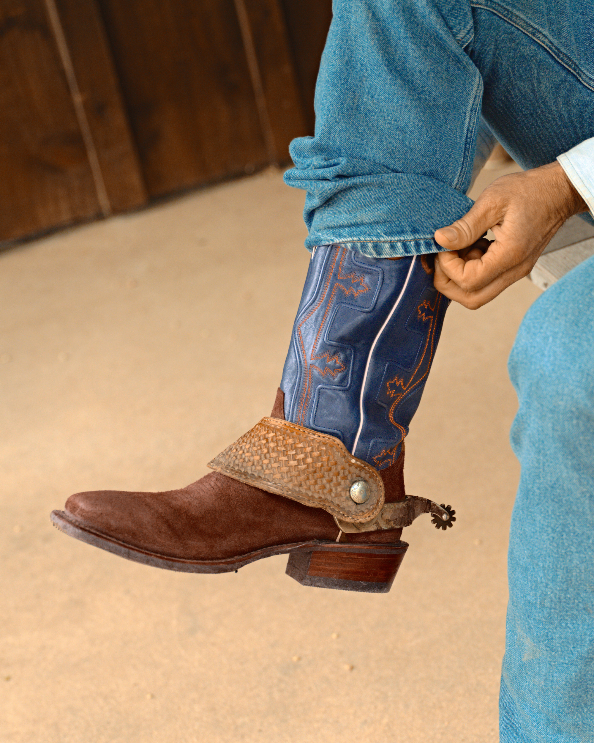 The Cody - Earth Sailor Blue Cowhide