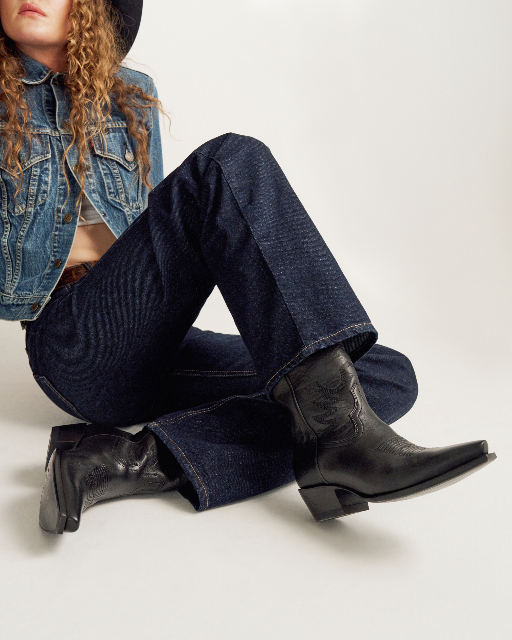 The Annie - Midnight Cowhide