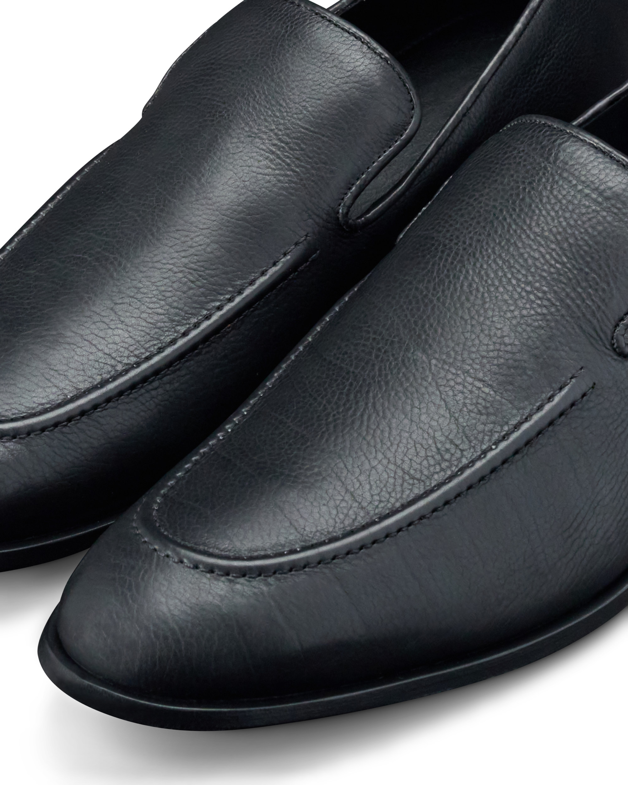 The Bennett - Midnight Calfskin