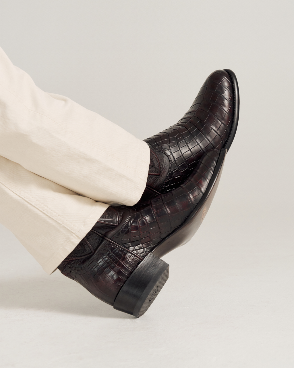 The Cooper - Black Cherry Crocodile