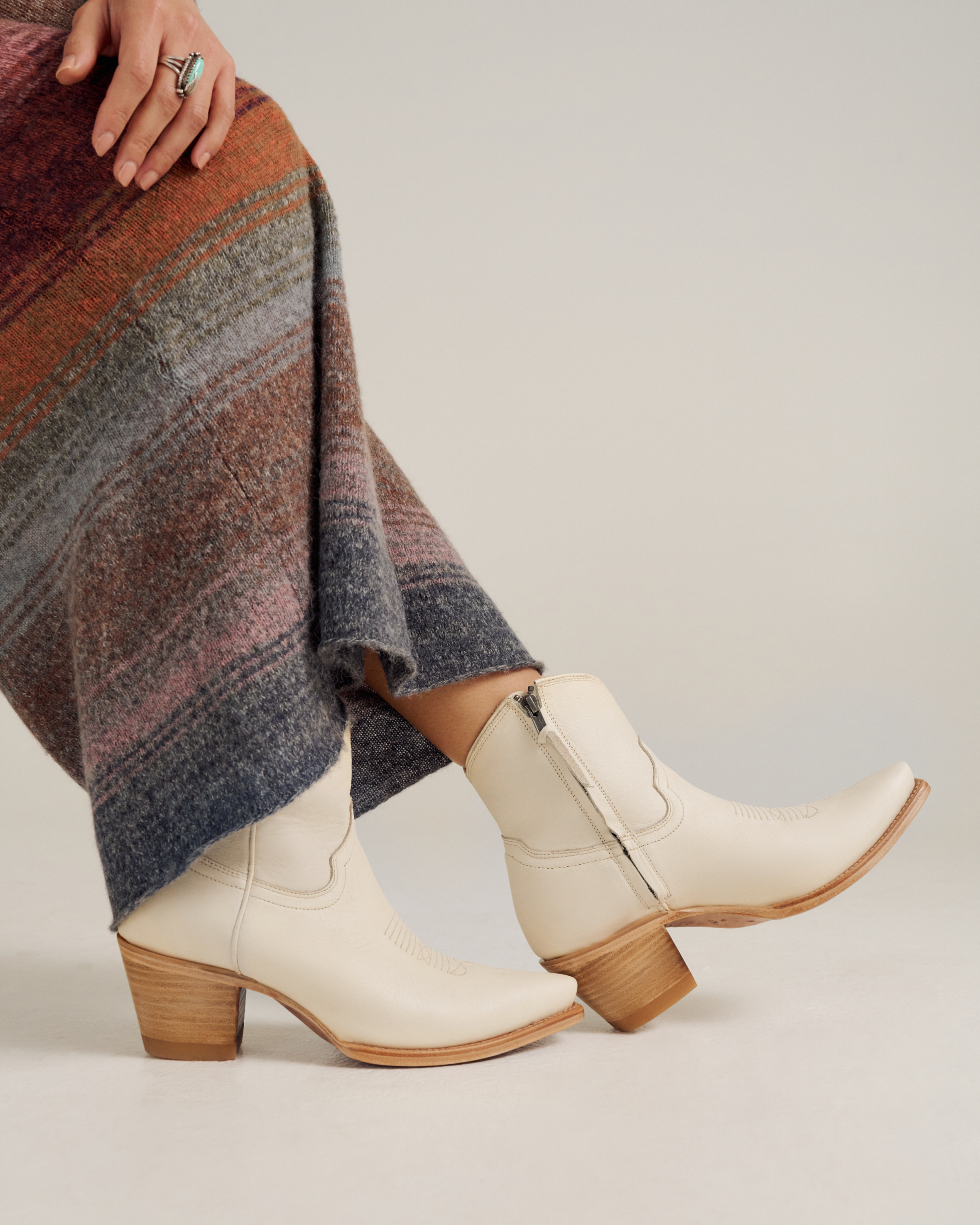 The Daisy - Bone Cowhide