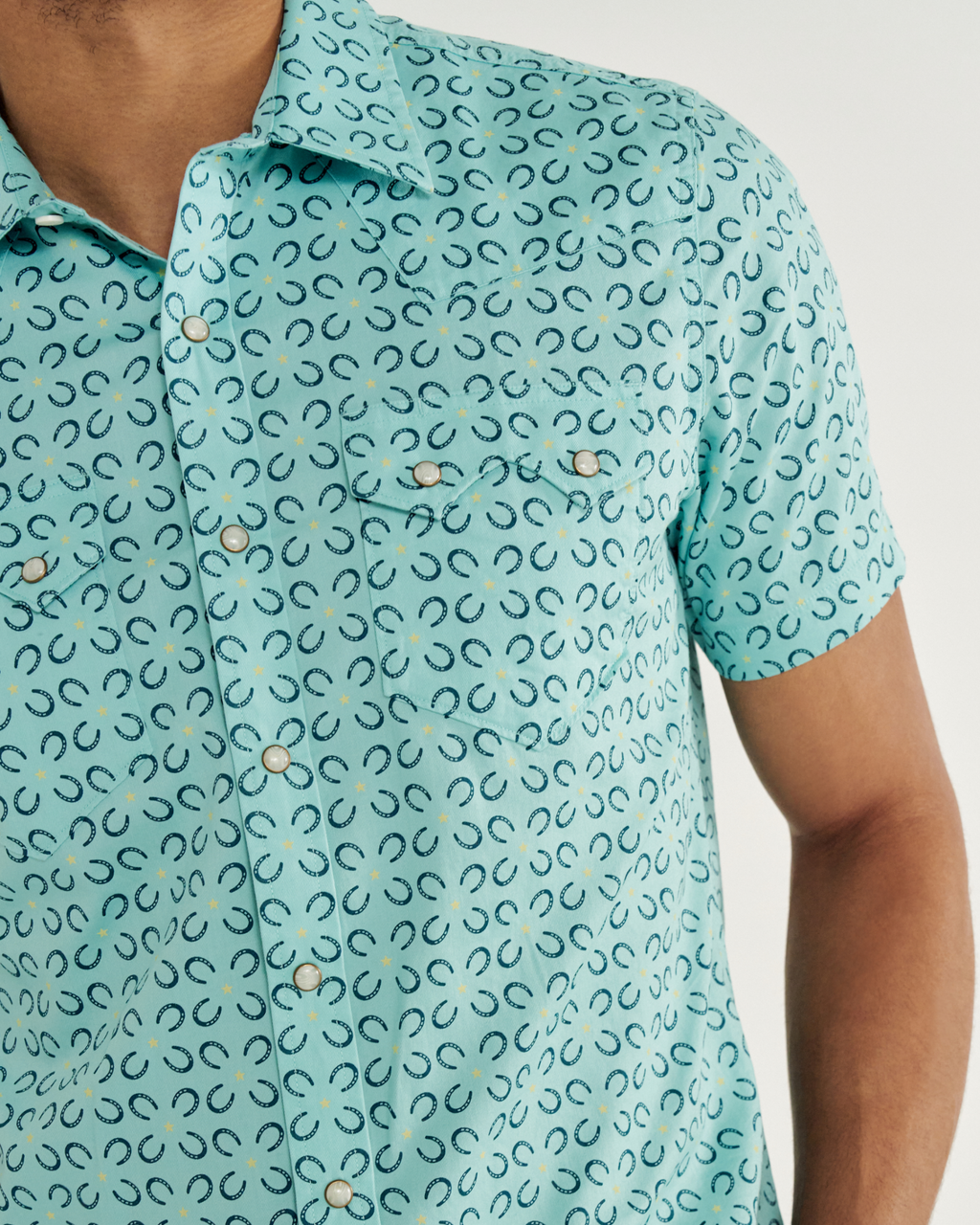 Men's Sawtooth Short Sleeve Pearl Snap - Blue Horseshoe Cotton
