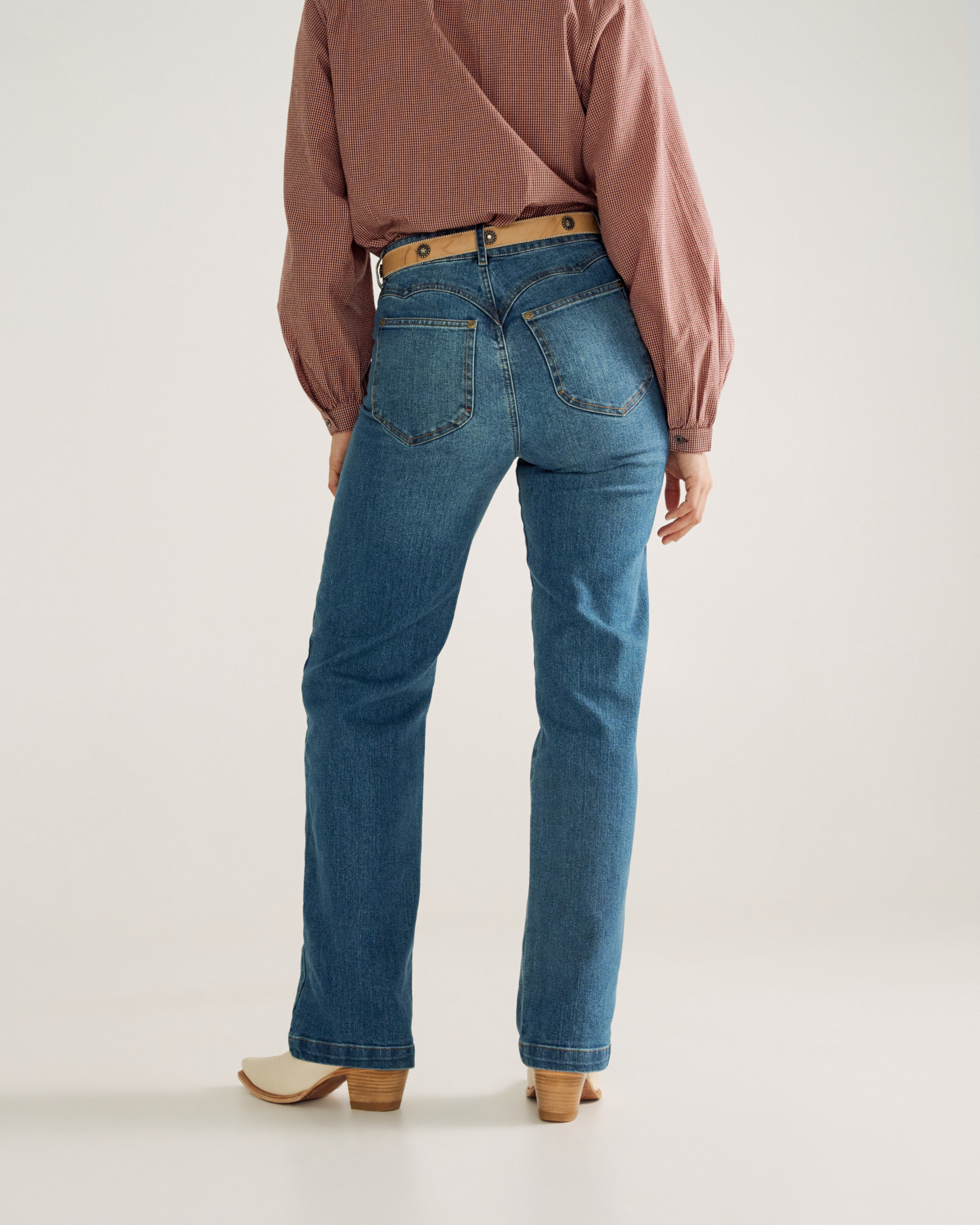 Women's Vintage High Rise Jean - Medium Wash Denim