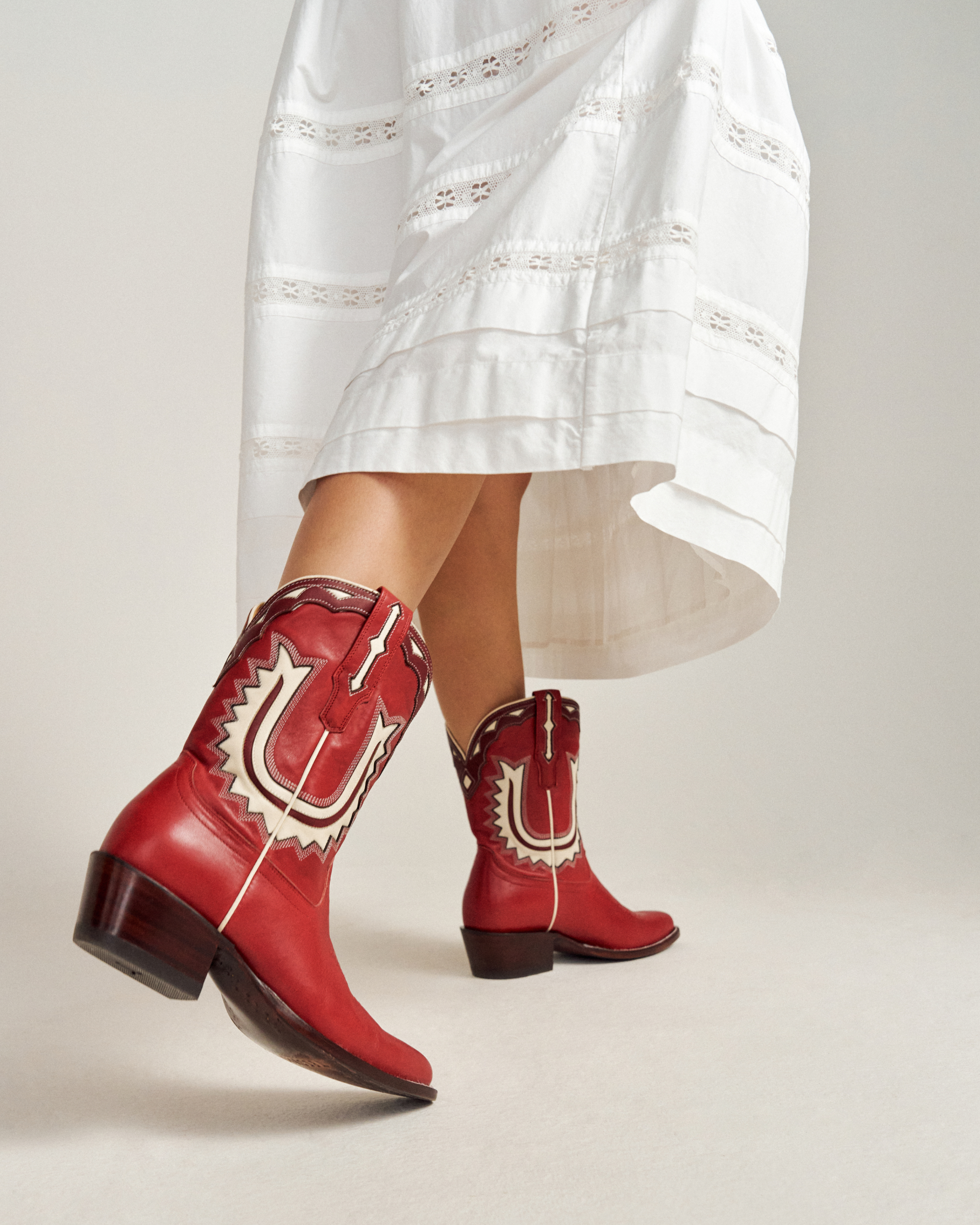 The Jolene - Crimson Bone Cowhide